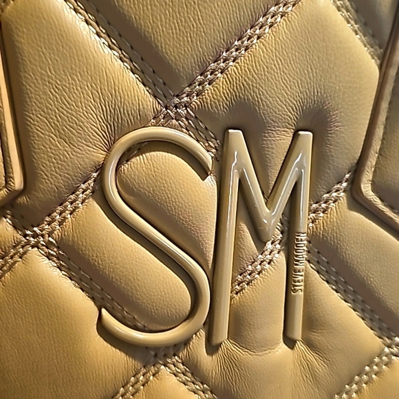 Steve Madden SM Logo Plaque Satchel, Taupe, Handles, Zip Closure - Picture 5 of 11